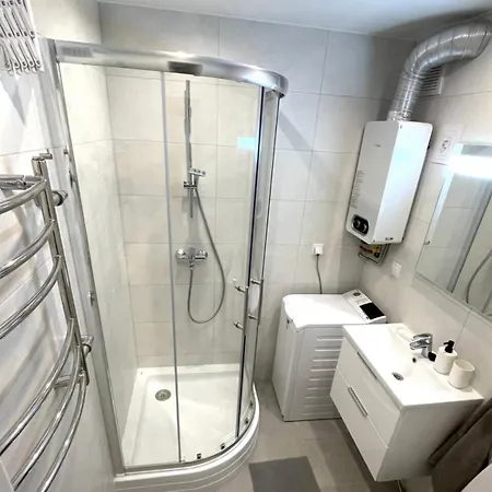 Appartement With Things Needed *